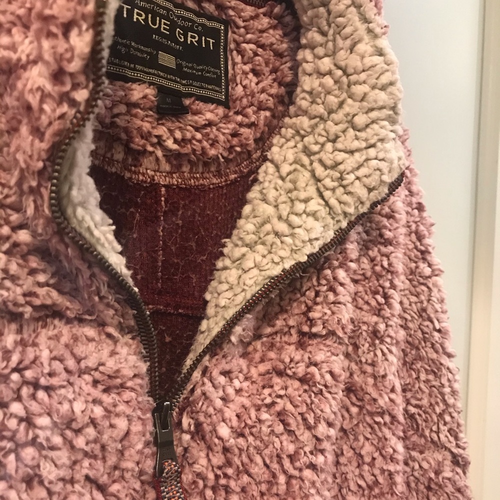 Frosty-Tipped Pile 1/2 Zip Pullover